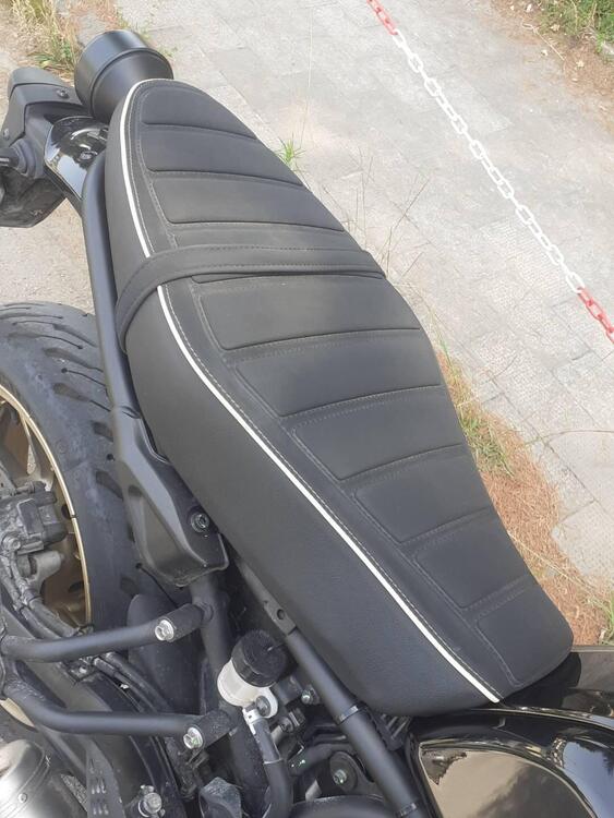 Yamaha XSR 700 (2022 - 25)