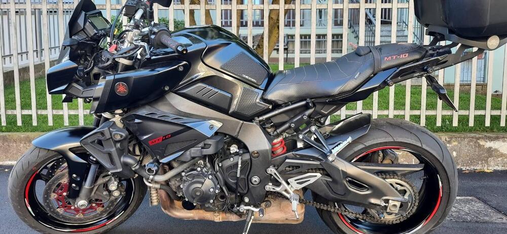 Yamaha MT-10 (2017 - 20) (3)