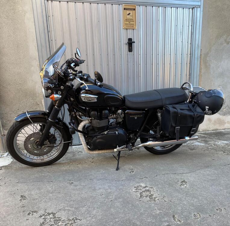 Triumph Bonneville T100 (2001 - 07)