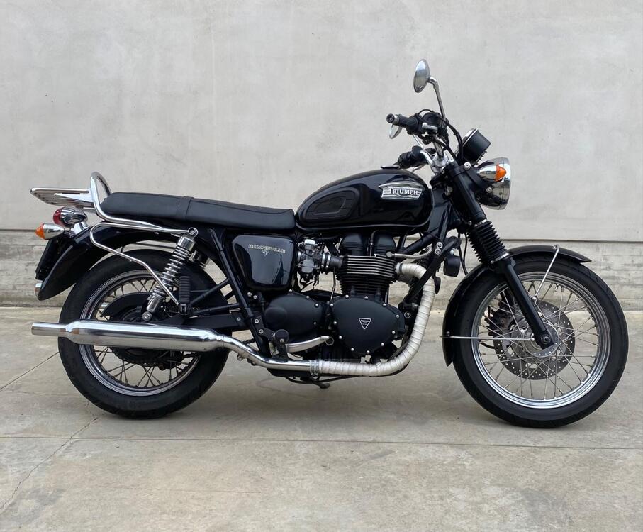Triumph Bonneville T100 (2001 - 07) (2)