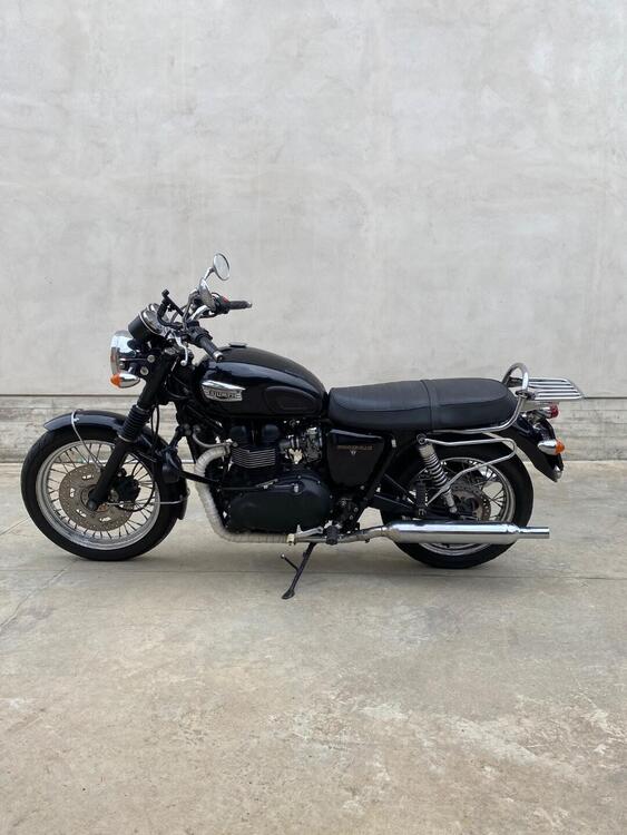 Triumph Bonneville T100 (2001 - 07) (4)