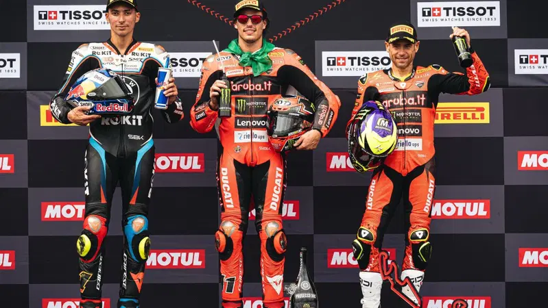SBK 2025. GP d'Aragona. Ancora Bulega! Gara2 &egrave; sua! [GALLERY]