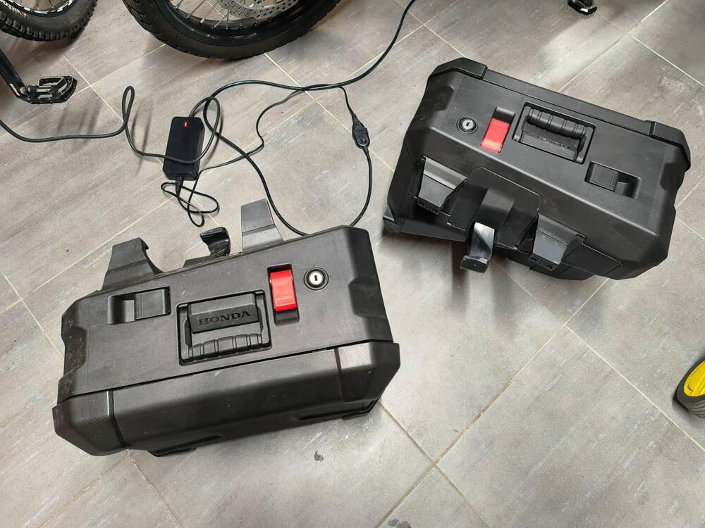 Honda Africa Twin CRF 1100L DCT (2022 - 23) (5)