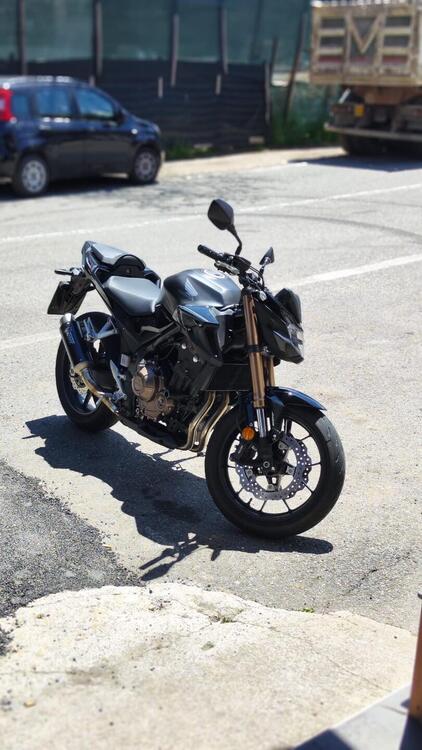 Honda CB 500 F (2022 - 23) (4)