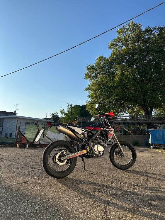 Rieju Marathon 125 Pro (2017 - 20) (2)