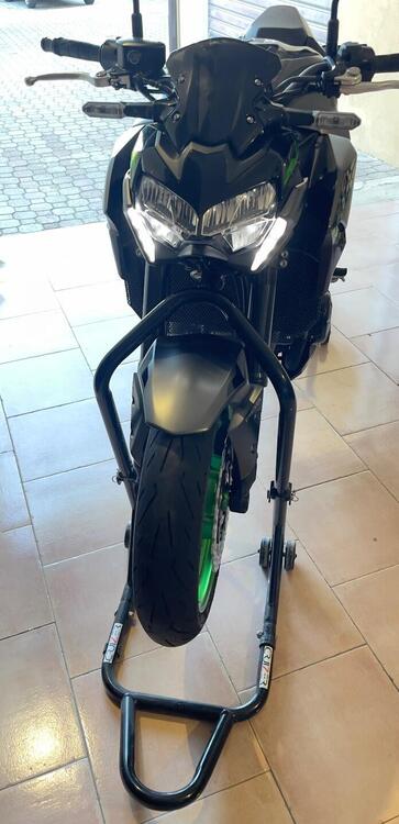 Kawasaki Z 900 (2021 - 24) (5)