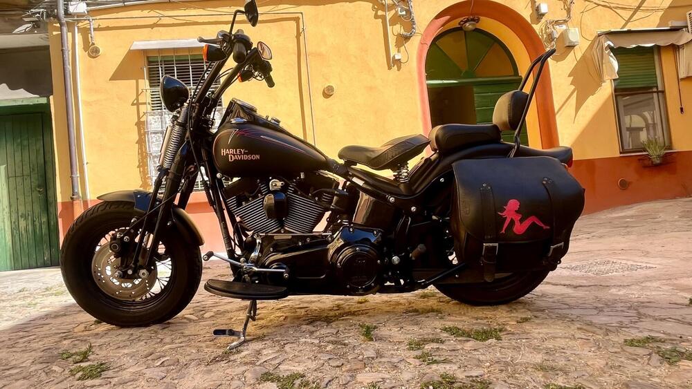 Harley-Davidson 1584 Cross Bones (2008 - 11) - FLSTSB
