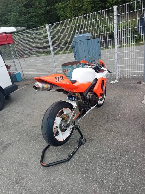 Honda CBR 600 RR (2003 - 04) (2)