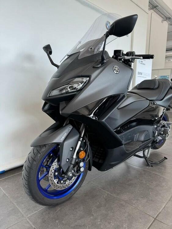 Yamaha T-Max 560 (2022 - 24) (3)
