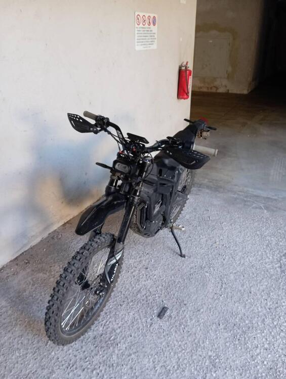 Talaria Moto Sting TL3000 L1e (2023 - 24) (2)