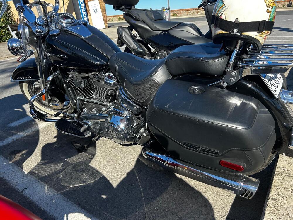 Harley-Davidson 107 Deluxe (2018 - 20) - FLDE (2)