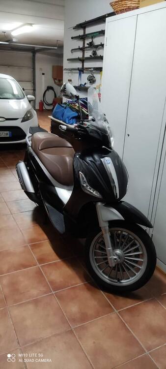 Piaggio Beverly 300 i.e. (2010 - 16) (4)