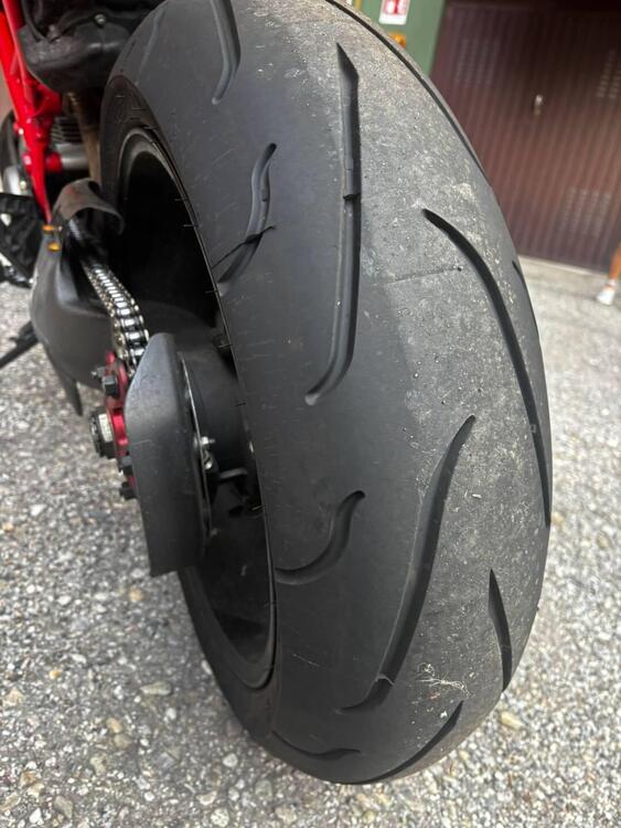 Ducati Hypermotard 796 (2012) (3)