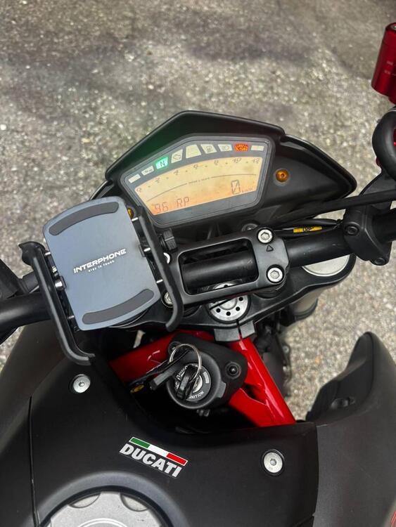 Ducati Hypermotard 796 (2012) (4)