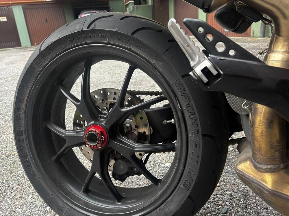 Ducati Hypermotard 796 (2012) (5)