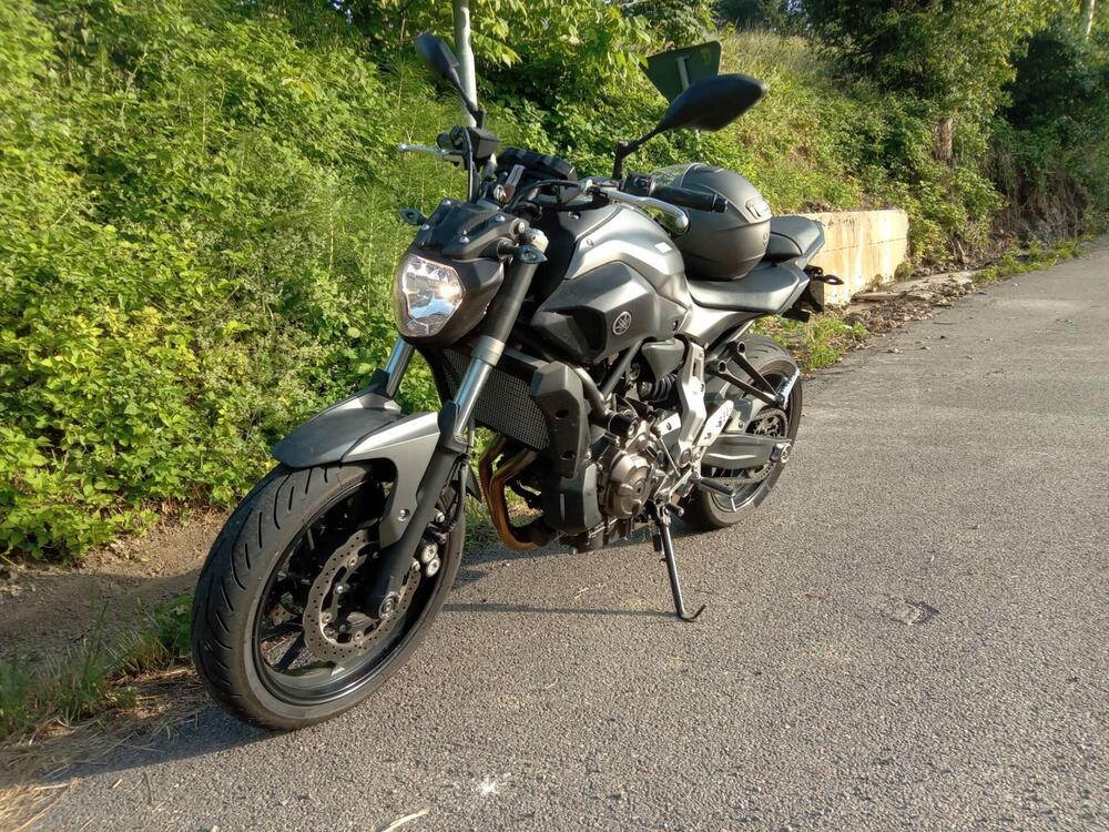 Yamaha MT-07 (2014 - 16) (2)