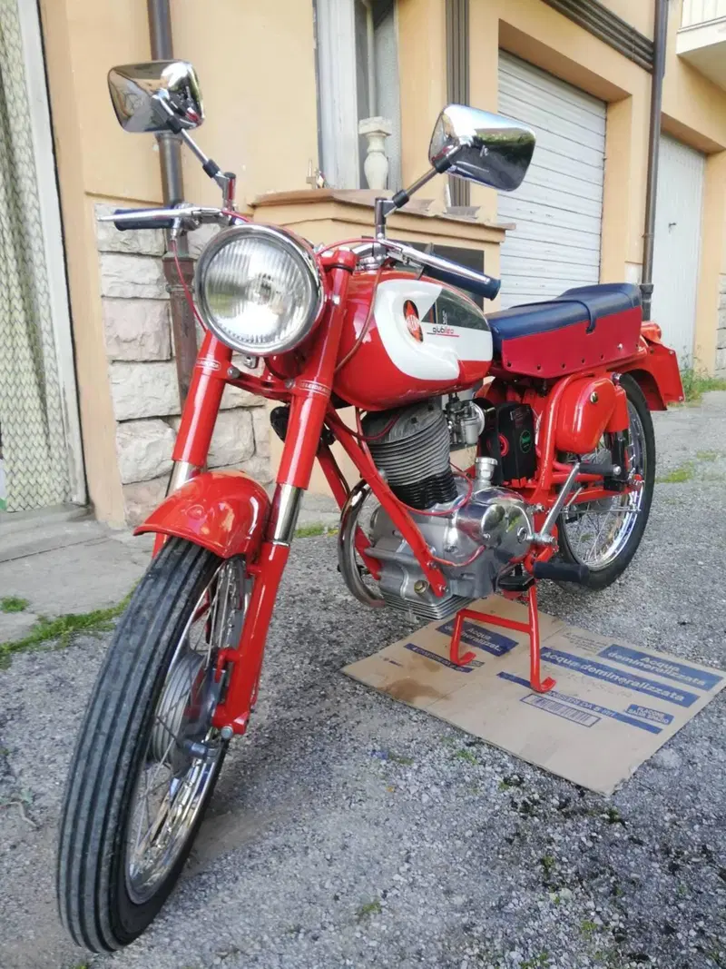 Gilera Giubileo 98 Extra - 1^ Serie - "Cinquantenario" (17)