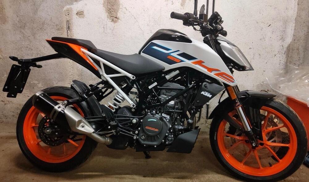 KTM 125 Duke (2021 - 23)