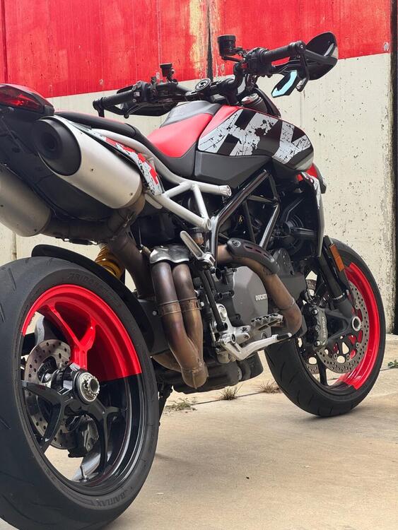 Ducati Hypermotard 950 RVE (2022 - 25) (3)
