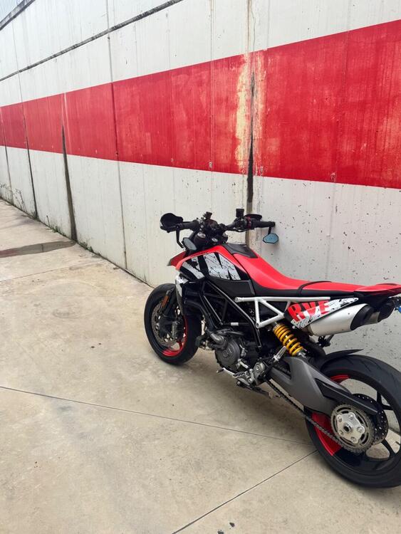 Ducati Hypermotard 950 RVE (2022 - 25) (4)