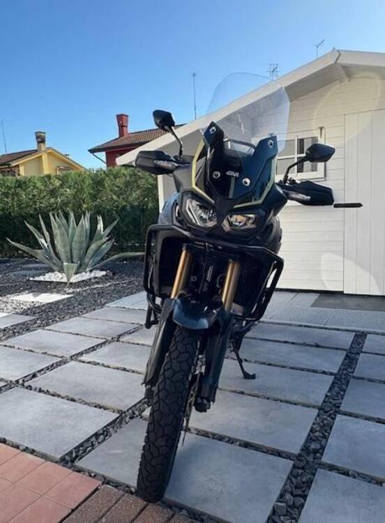 Honda Africa Twin CRF 1000L (2018 - 19) (5)