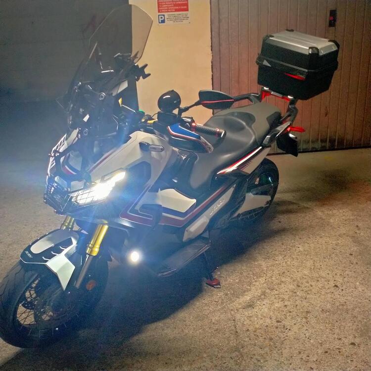 Honda X-ADV 750 (2017) (4)