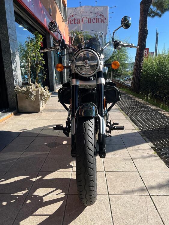 Royal Enfield Super Meteor 650 (2023 - 25) (3)