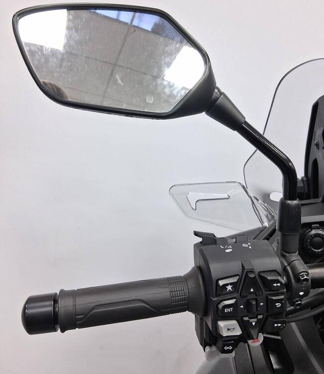 Honda NT 1100 DCT Electronic Suspension (2025) (5)