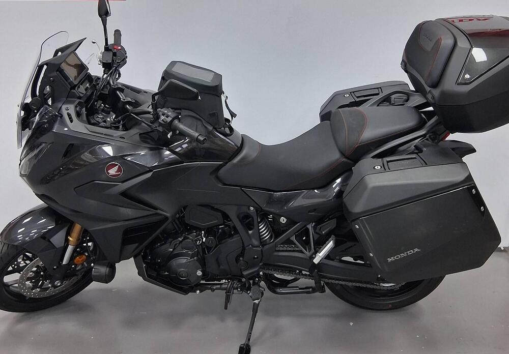 Honda NT 1100 DCT Electronic Suspension (2025) (3)