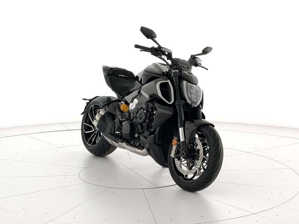 Ducati Diavel V4 (2023 - 25) (2)