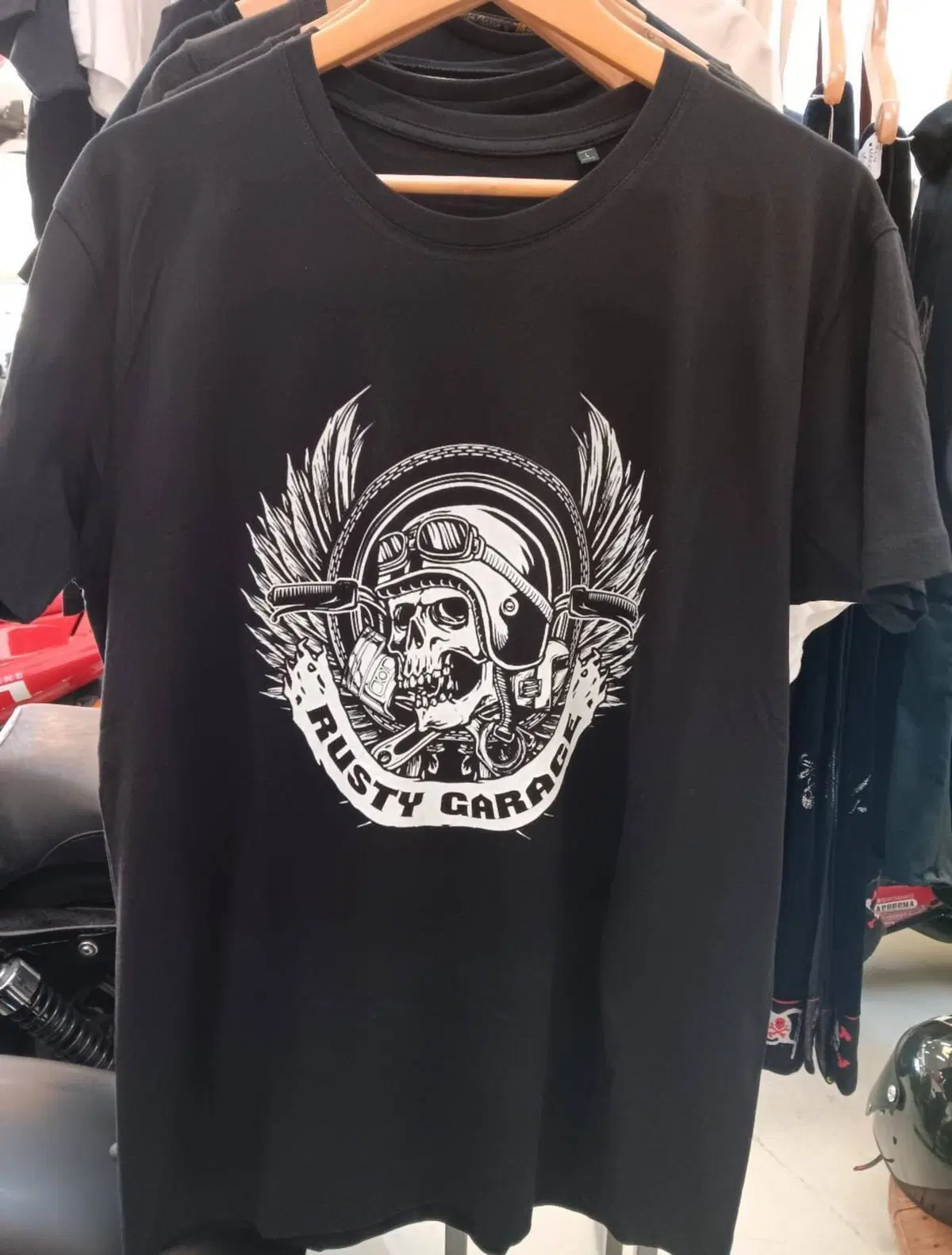 T-Shirt Rusty Garage Pin-Up Donna Colore Nero
