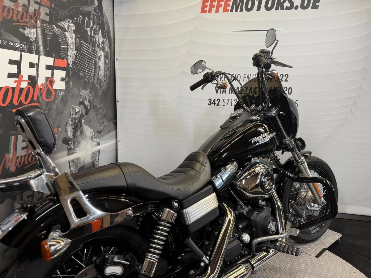 Harley-Davidson 1584 Street Bob (2008 - 15) - FXDB (14)