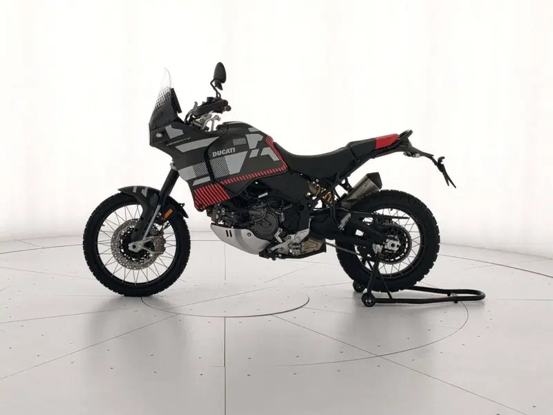 Ducati DesertX (2022 - 25) (3)