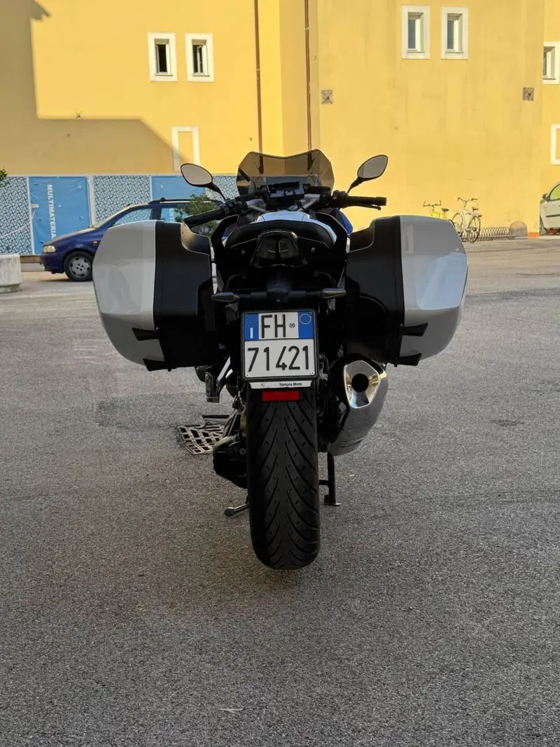 Bmw R 1250 RS (2021 - 25) (2)