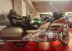 Honda GL 1800 Gold Wing (2000 - 05) usata