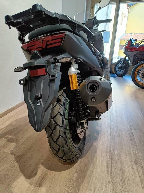 Keeway Motor Terrafina 350i (2025) (4)