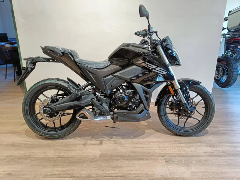 Cyclone Battlo 5S (2025 - 26)