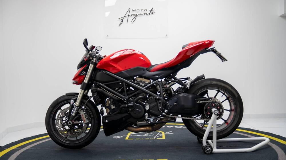 Ducati Streetfighter (2009 - 12) (2)