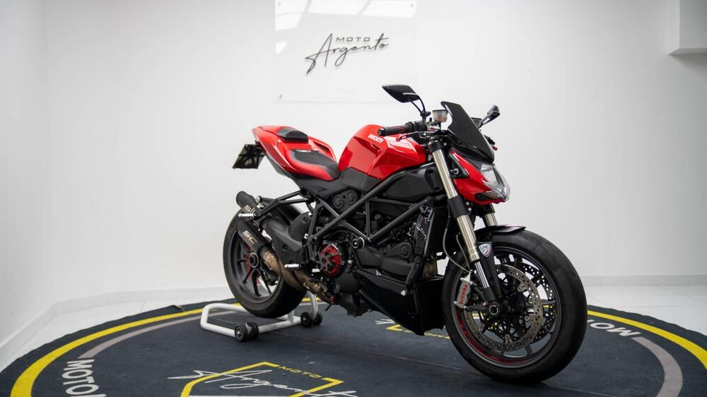 Ducati Streetfighter (2009 - 12) (5)