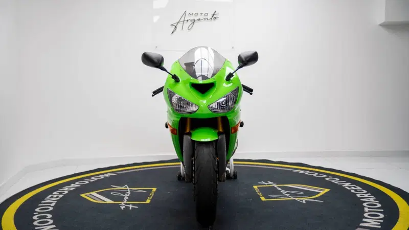 Kawasaki Ninja 636 ZX-6R (2005 - 06) (9)