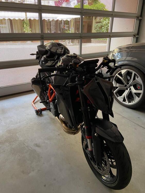 KTM 1290 Super Duke R (2022 - 23)