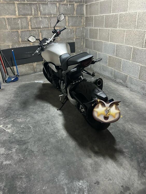 Honda CB 1000 R (2021 - 25) (2)