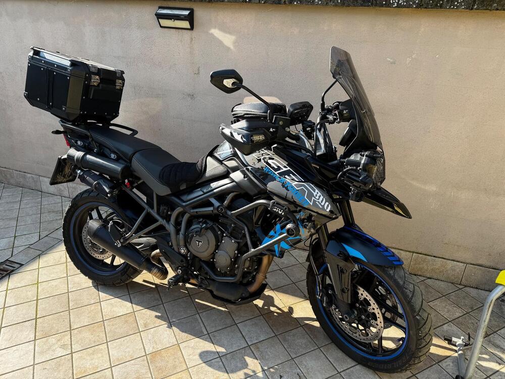 Triumph Tiger 800 XRx (2018 - 20) (2)