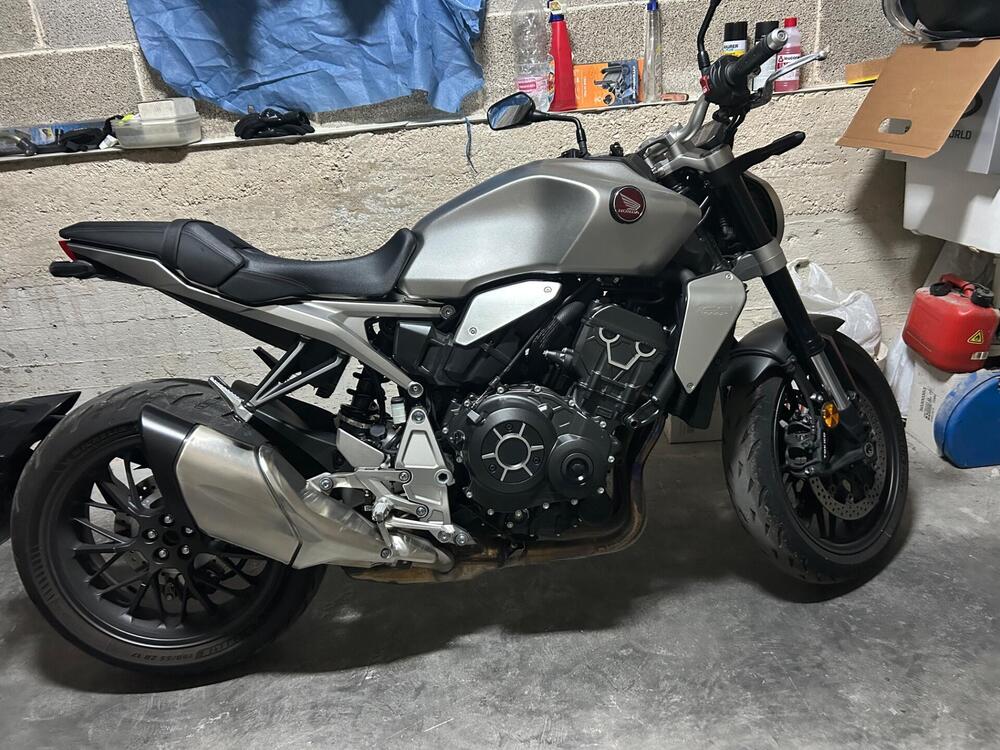 Honda CB 1000 R (2021 - 25)