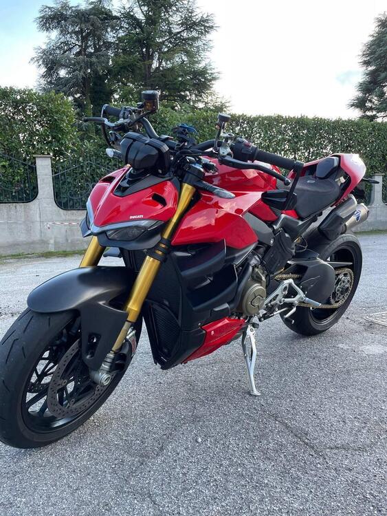 Ducati Streetfighter V4 1100 S (2020) (4)