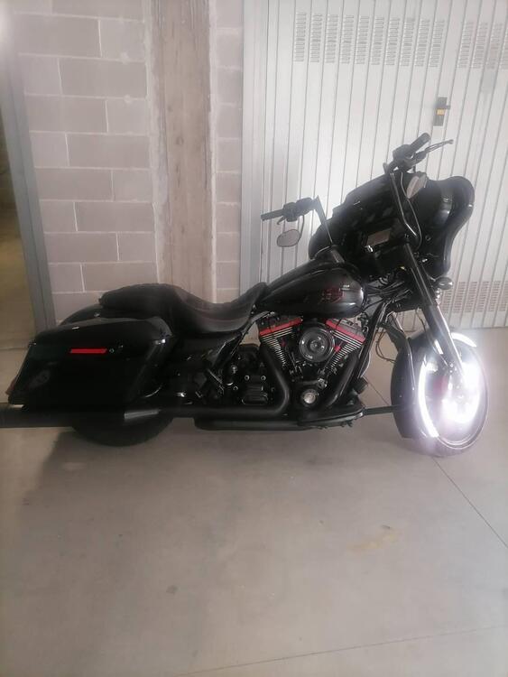 Harley-Davidson 1690 Street Glide Special (2014 - 16) - FLHX (3)