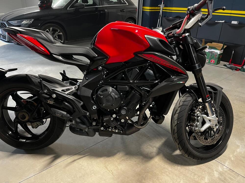 MV Agusta Brutale 800 Rosso (2021 - 23)