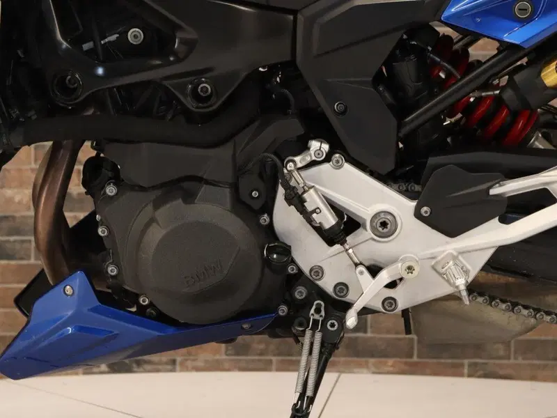 Bmw F 900 R (2025 - 26) (11)