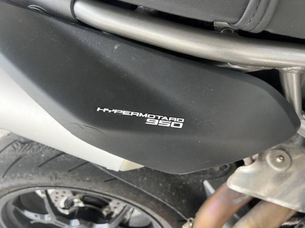 Ducati Hypermotard 950 (2022 - 25) (2)