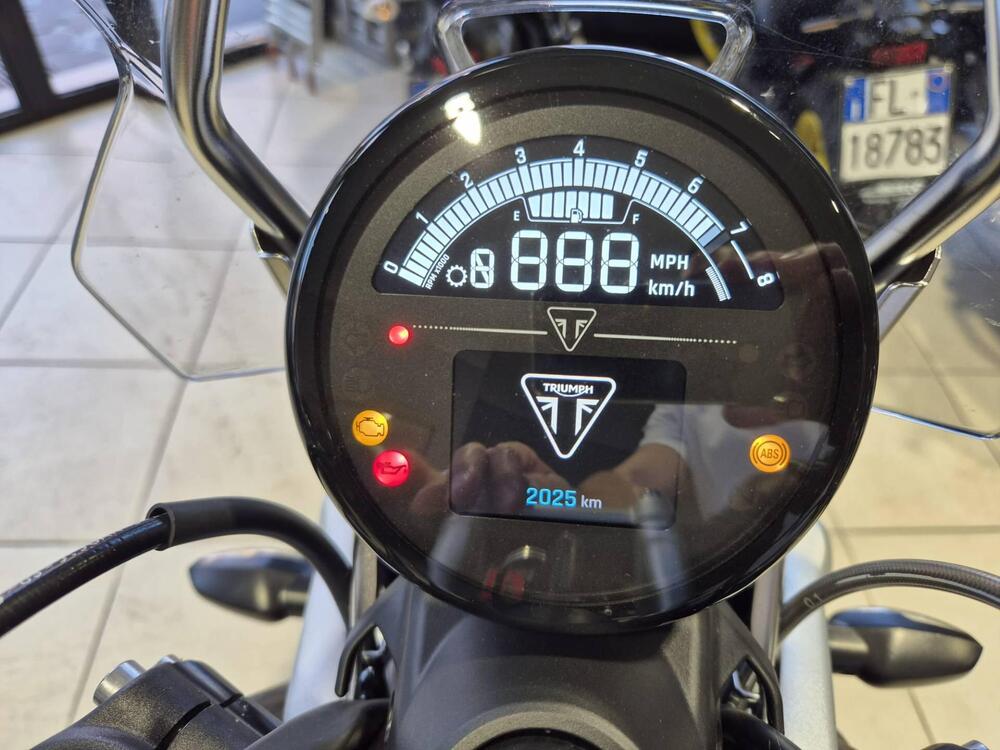 Triumph Scrambler 1200 X (2024 - 25) (4)